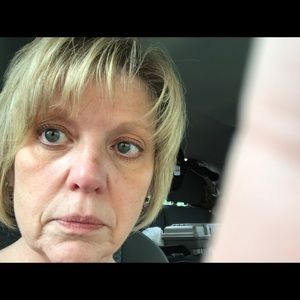 Meet your Posher, Deborah